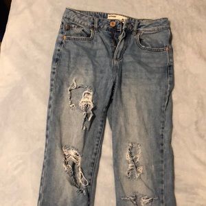 (03) boyfriend jeans from garage